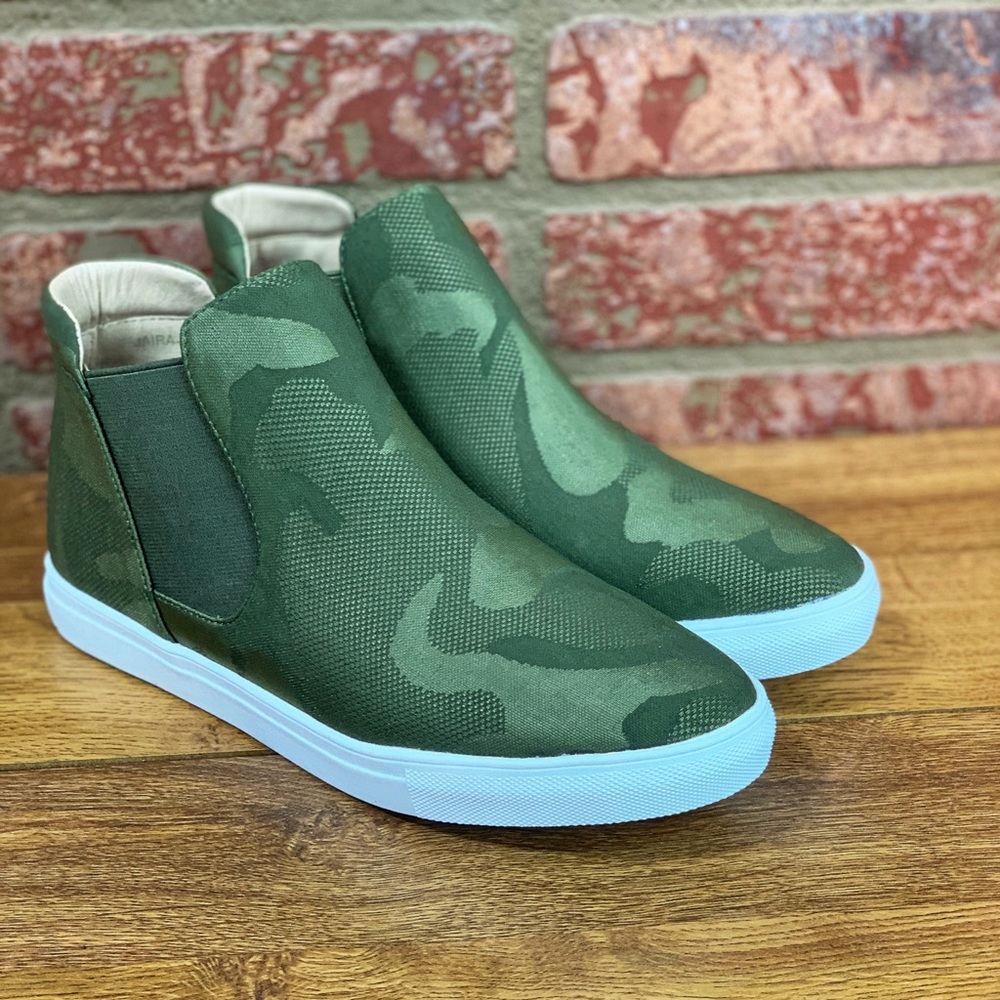 Fabulous Army Pull On Sneakers